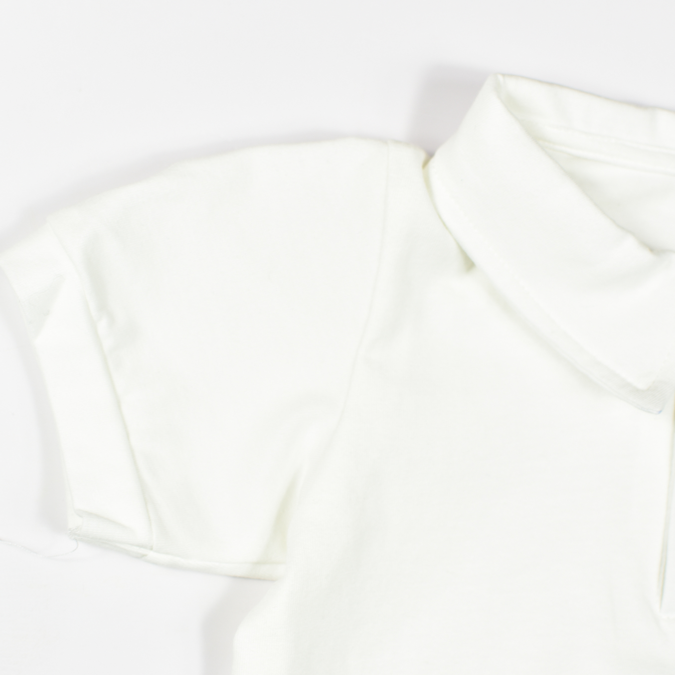 Quần áo trẻ em Bobicraft - Áo thun bé trai cổ bẻ màu trắng - Cotton hữu cơ organic an toàn