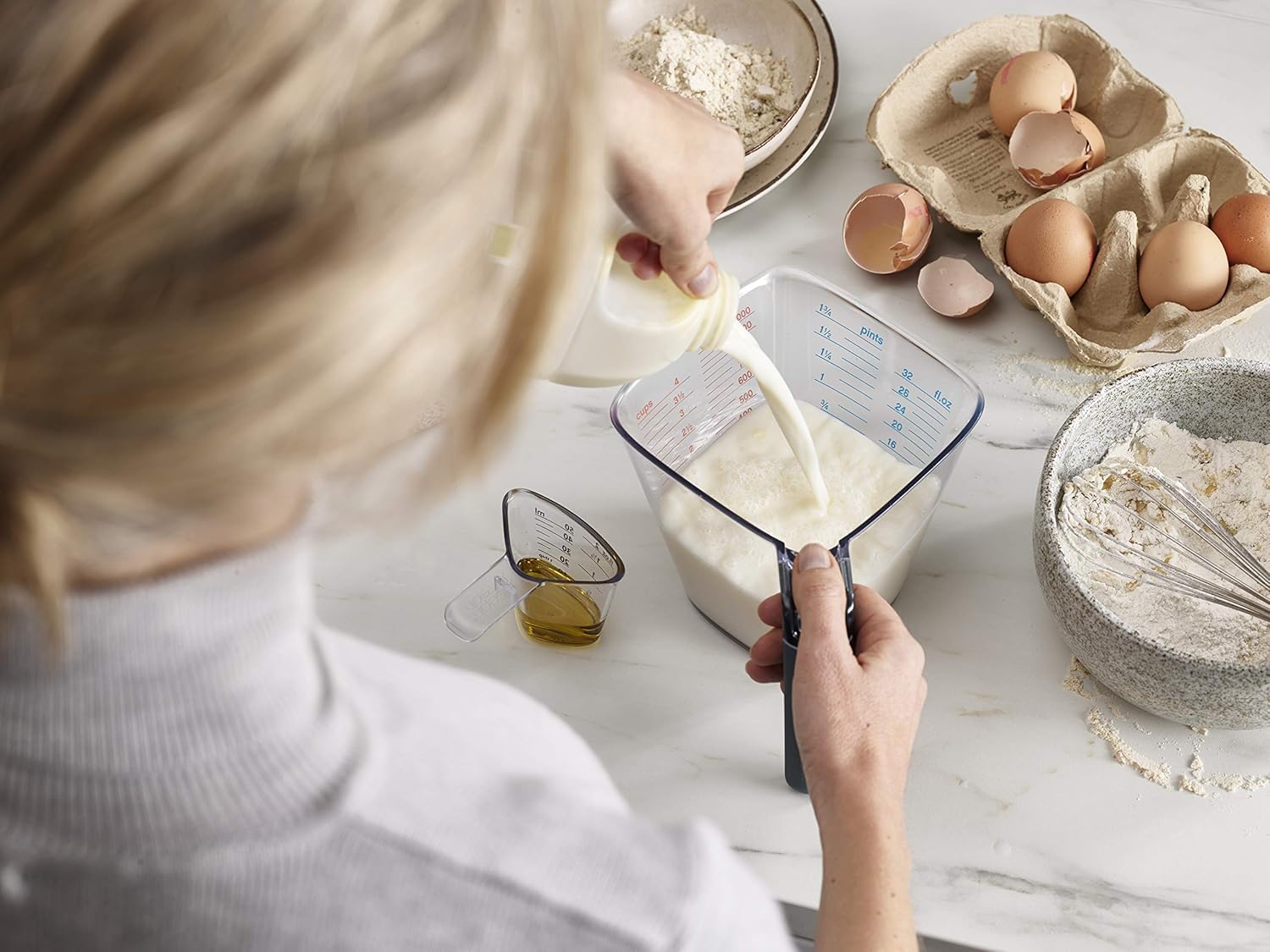 Bộ 2 ca đong định lượng Joseph Joseph 40109 Easy-read Measuring Jug ( ca nhỏ 50ml – ca lớn 1L ) hàng chính hãng