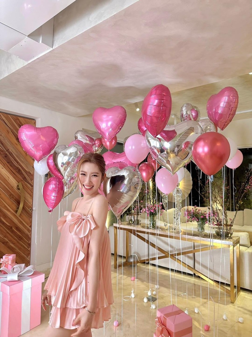 ĐẦM XUÔNG DẬP LY HAI LỚP ĐÍNH NƠ CHẤT LỤA BÓNG CAO CẤP CỰC SANG CHẢNH ĐẸP TỪNG MI LI MÉT