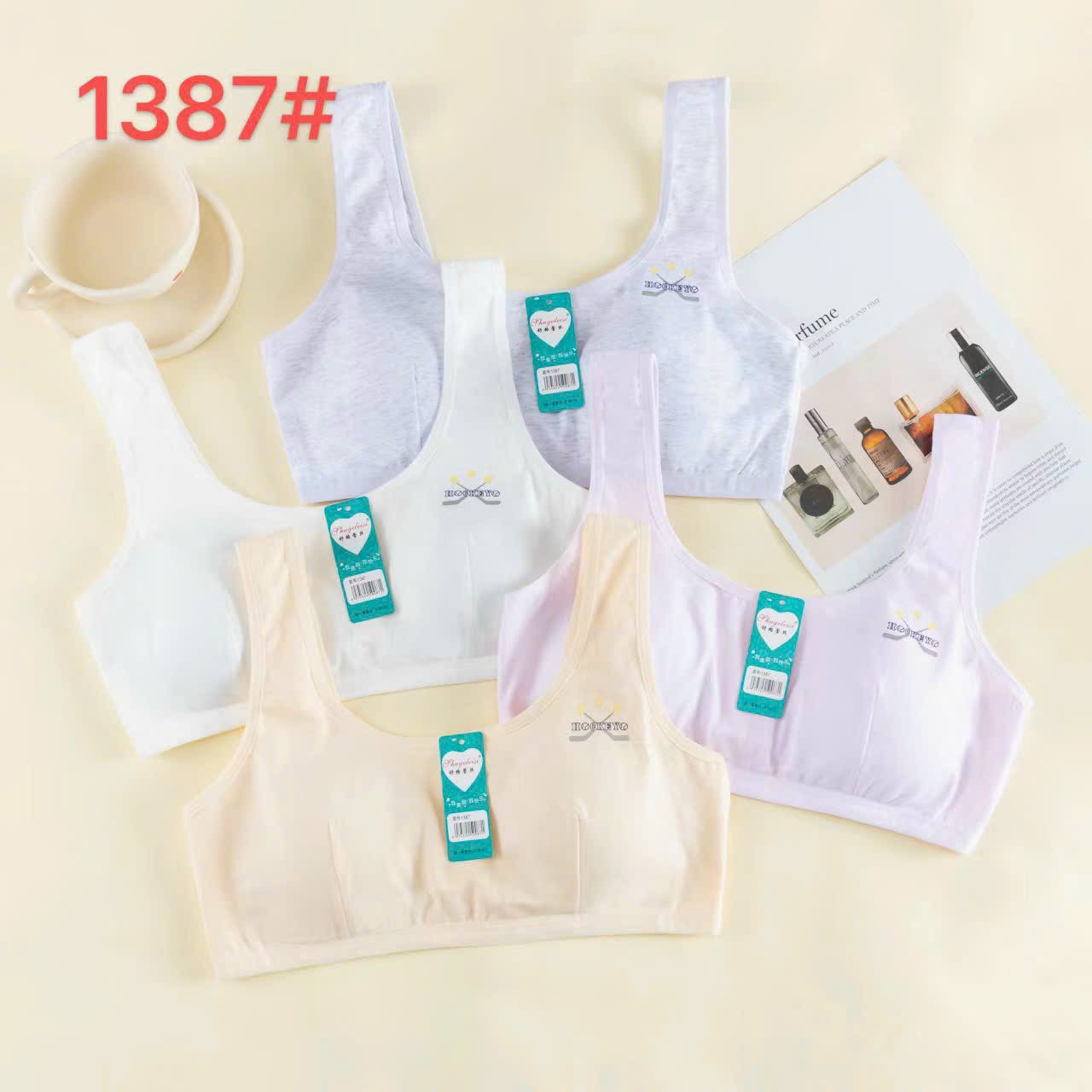 Áo Lót Nữ Áo Lá Học Sinh Cotton Trơn Mút Liền Thông Hơi Cài Sau 3 Móc 1387