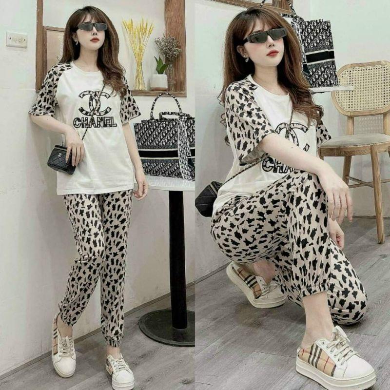 Bộ đồ thể thao nữ phối hoạ tiết 3D thêu form rộng