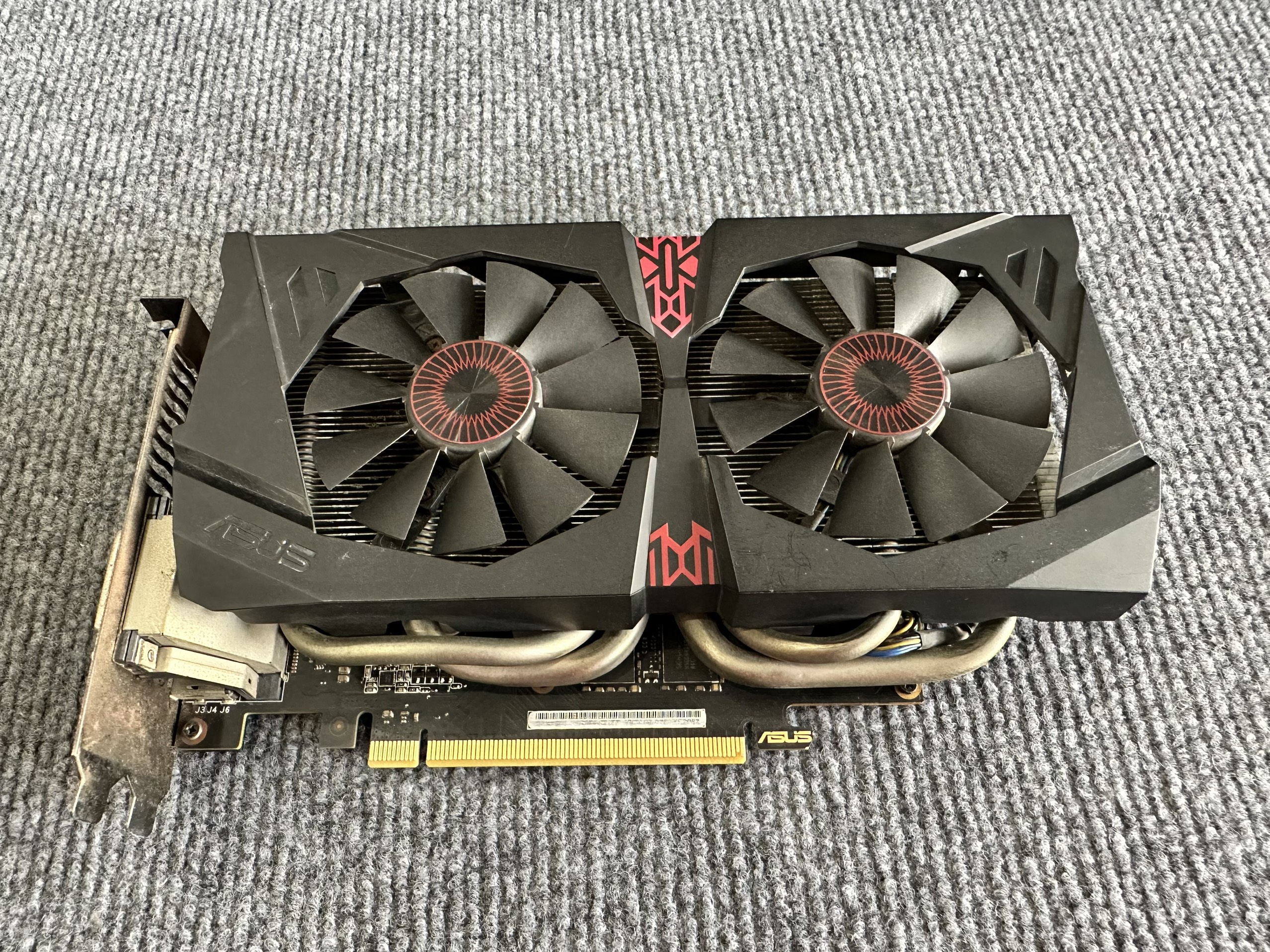 VGA ASUS Strix GeForce GTX 1060 OC 6GB GDDR5 (STRIX-GTX1060-DC2O6G)