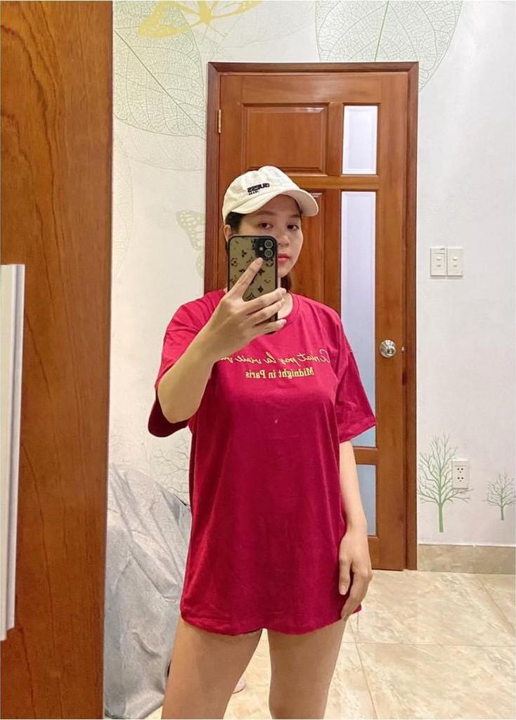 Áo thun tay lỡ form rộng