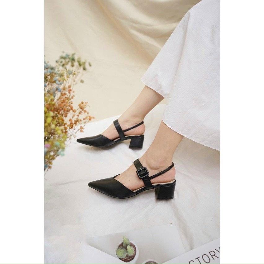 Sandal da mịn bít mũi nhọn đai ngang gót trụ thấp - 4P