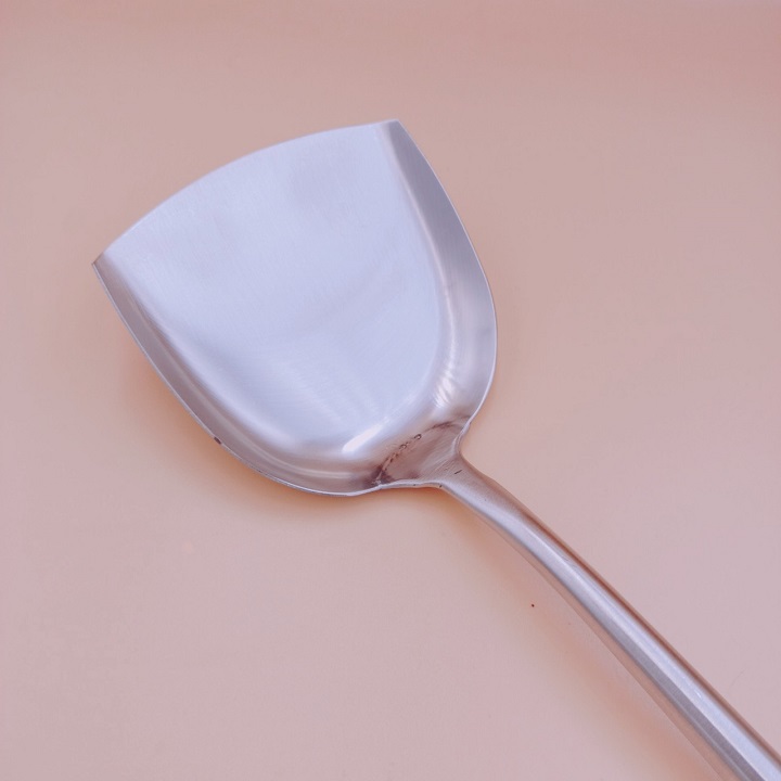 Xẻng lật chiên xào đồ ăn loại lớn inox 304 cán gỗ cao cấp