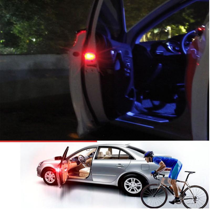 Đèn LED đỏ cảnh báo an toàn cho bạn và người đi đường khi mở cửa xe ô tô 667