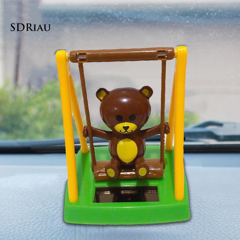 Tượng gấu hoạt hình sử dụng năng lượng mặt trời trang trí xe hơi