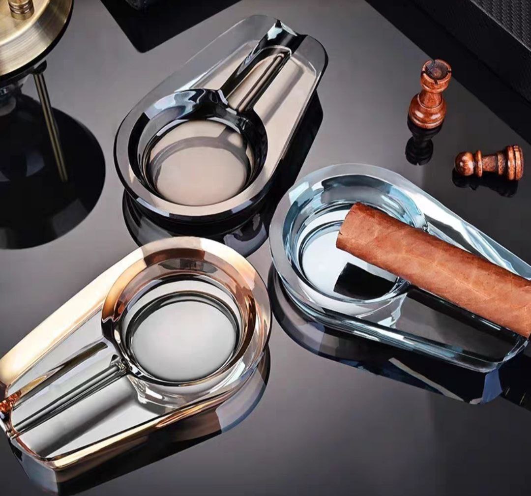 Gạt tàn luxury crystal glass cigar ashtray - gạt tàn tro bụi thủy tinh pha lê phong cách bắc âu cao cấp