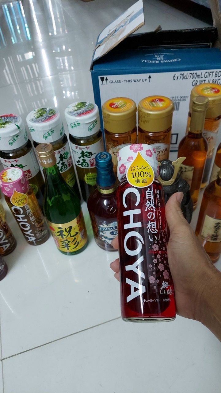 Rượu mơ Choya hoa anh đào mật ong 325ml nội địa Nhật Bản