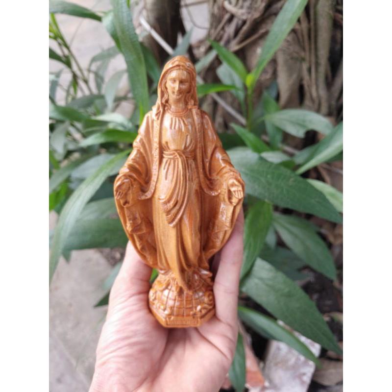 TƯỢNG đức mẹ bằng gỗ vàng thơm