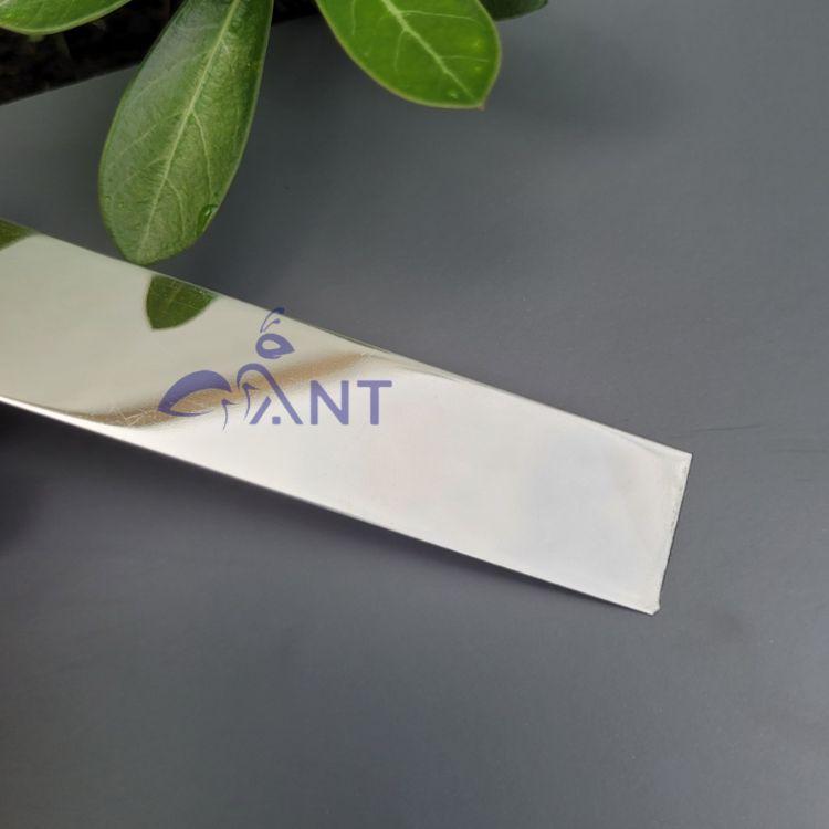 La cuộn inox trắng gương, Nẹp trang trí la inox dán tường 1cm - 3cm, giá 1m