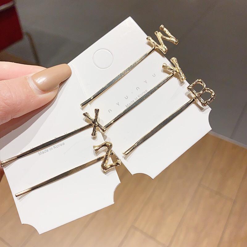 Kẹp tóc bảng chữ cái kim loại dễ thương Hàn Quốc Tatitava