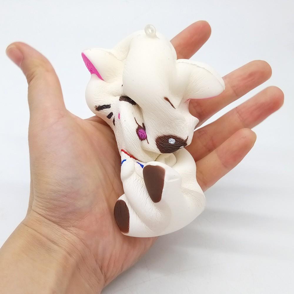 Squishy MÈO ĐEO NƠ