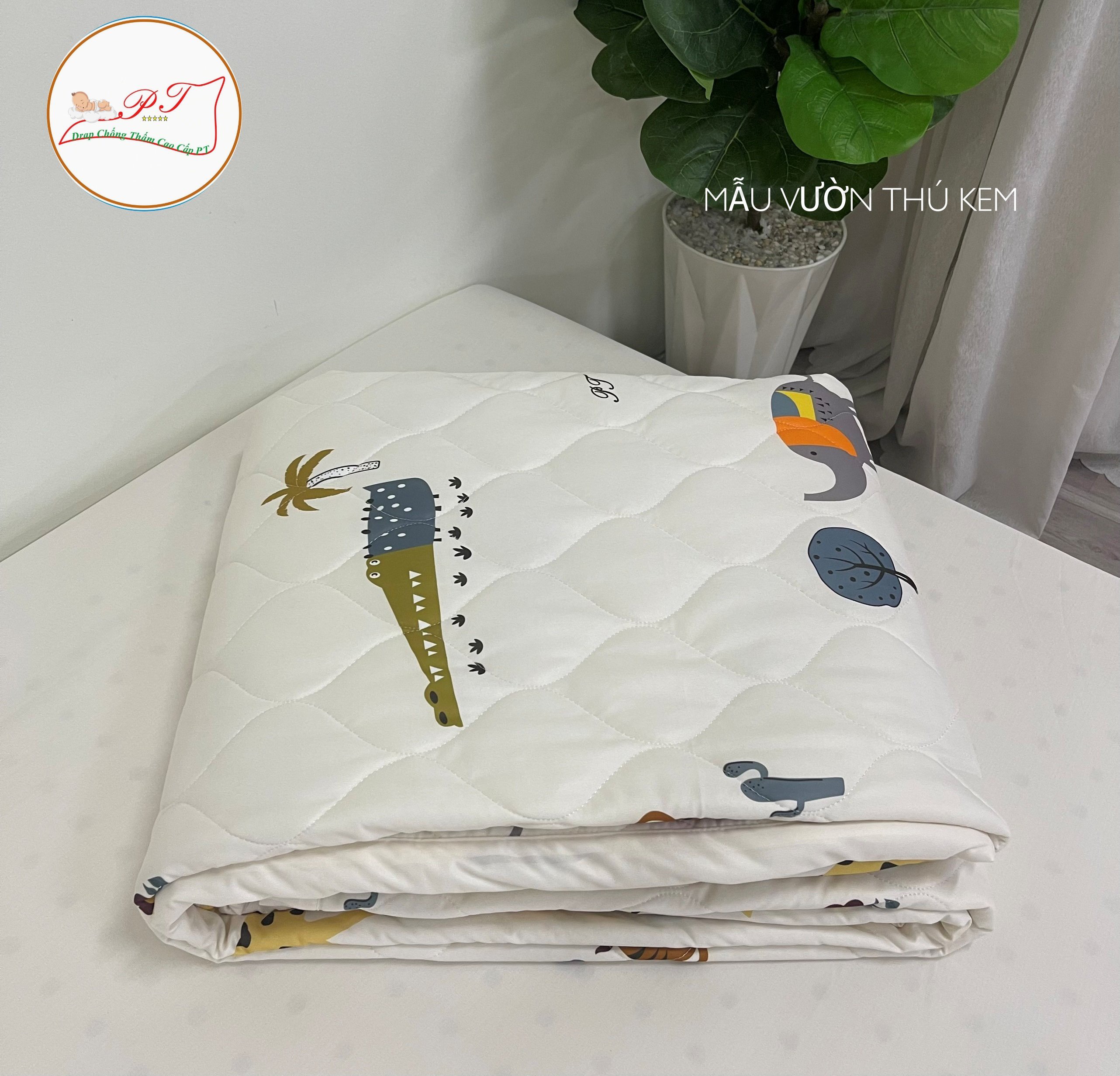 Drap Chống Thấm PT Họa Tiết Vườn Thú Kem