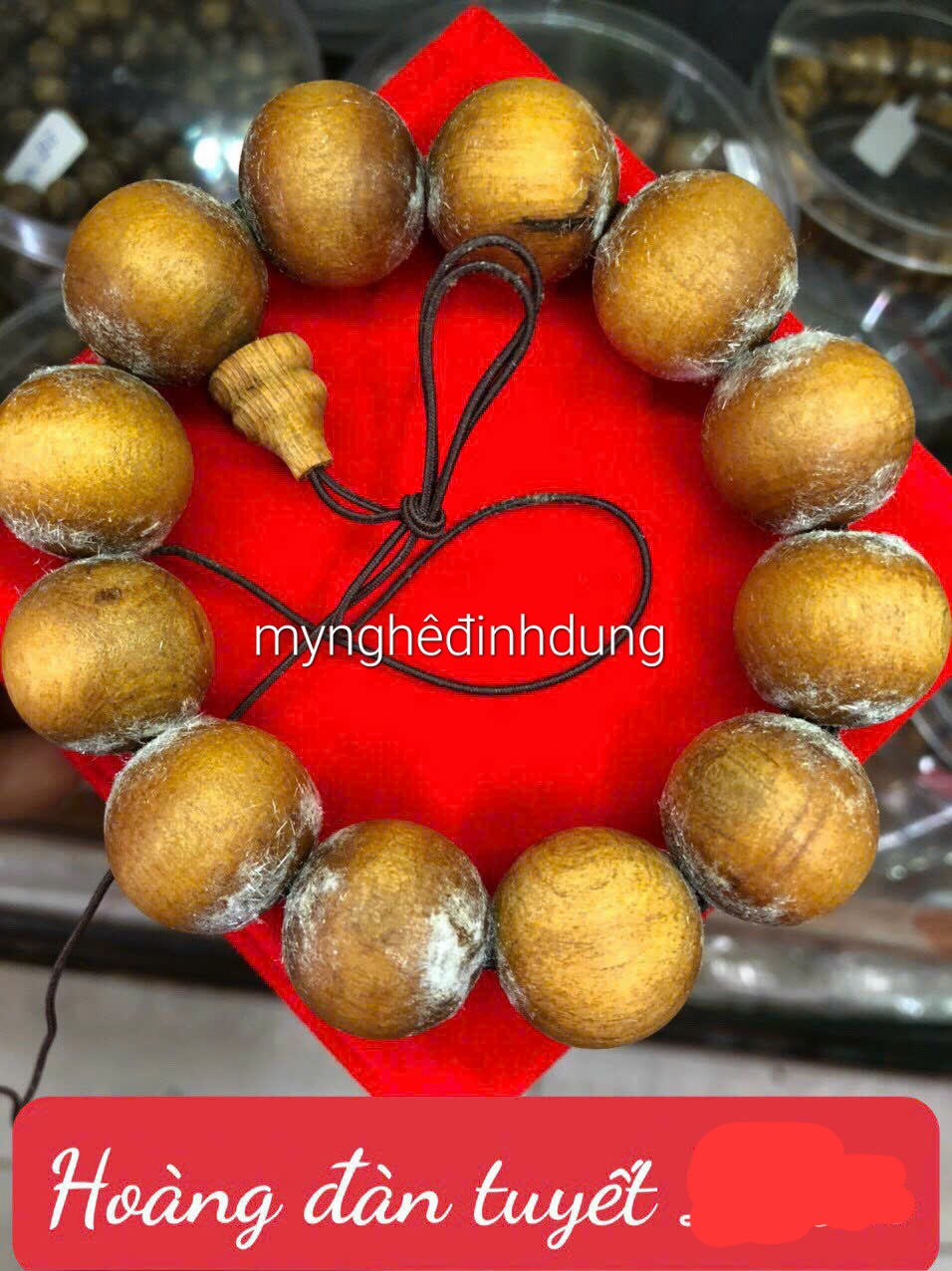 Vòng đeo tay 16ly  bằng gỗ hoàng đàn tuyết lạng sơn +hộp đựng Vòng  gỗ hương đẹp long lanh