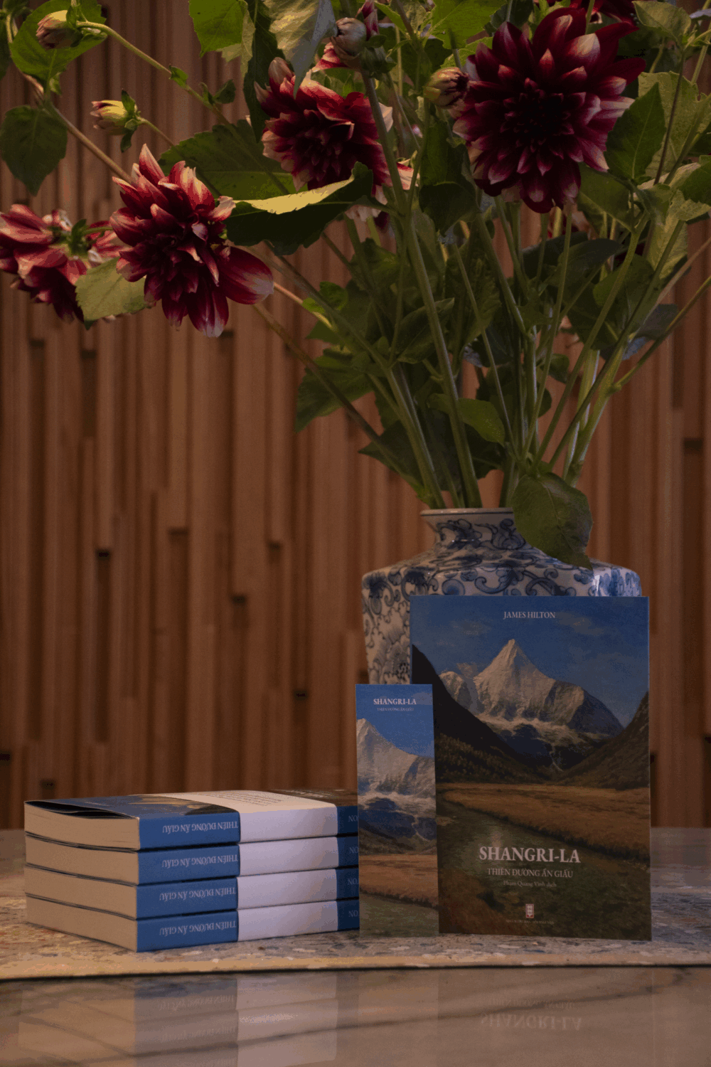 (Bìa mềm) SHANGRI-LA THIÊN ĐƯỜNG ẨN GIẤU – James Hilton – Phạm Quang Vinh dịch – NXB Hội Nhà Văn