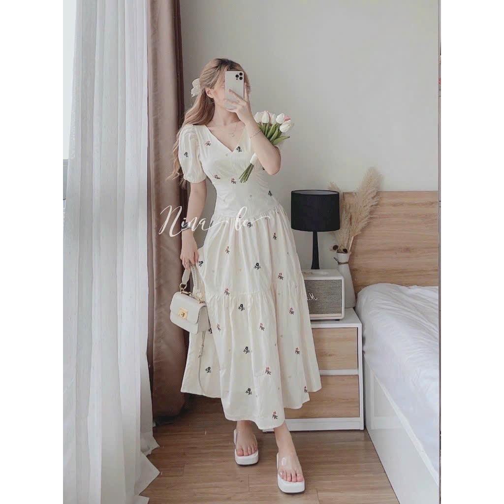Đầm hoa midi lụa cổ tim tay phồng nhún tầng cột nơ lưng