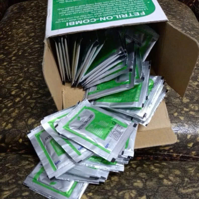 Phân bón vi lượng Fetrilon Combi BM Đức 2,5g bổ sung trung vi lượng xanh dày lá lớn trái ngừa xoắn lá vàng lá co dúm lá