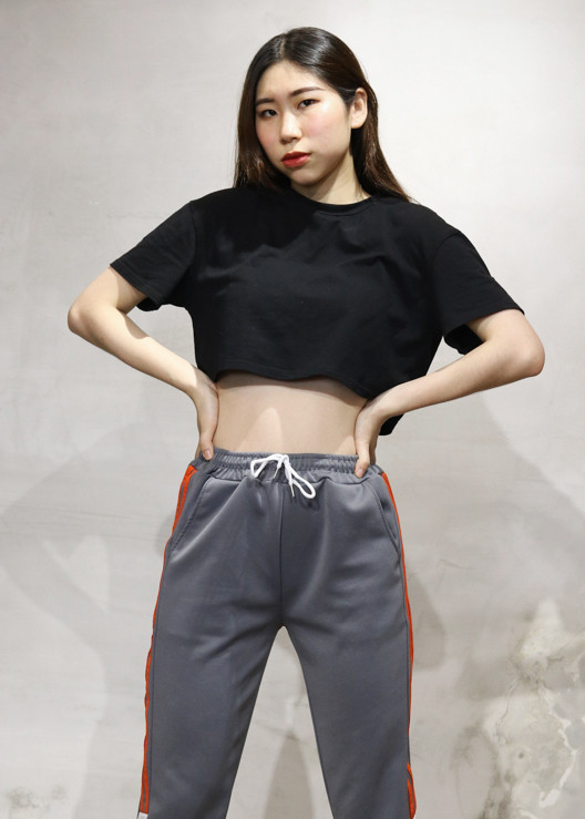 Áo Áo Croptop Ngắn Tay Form Rộng