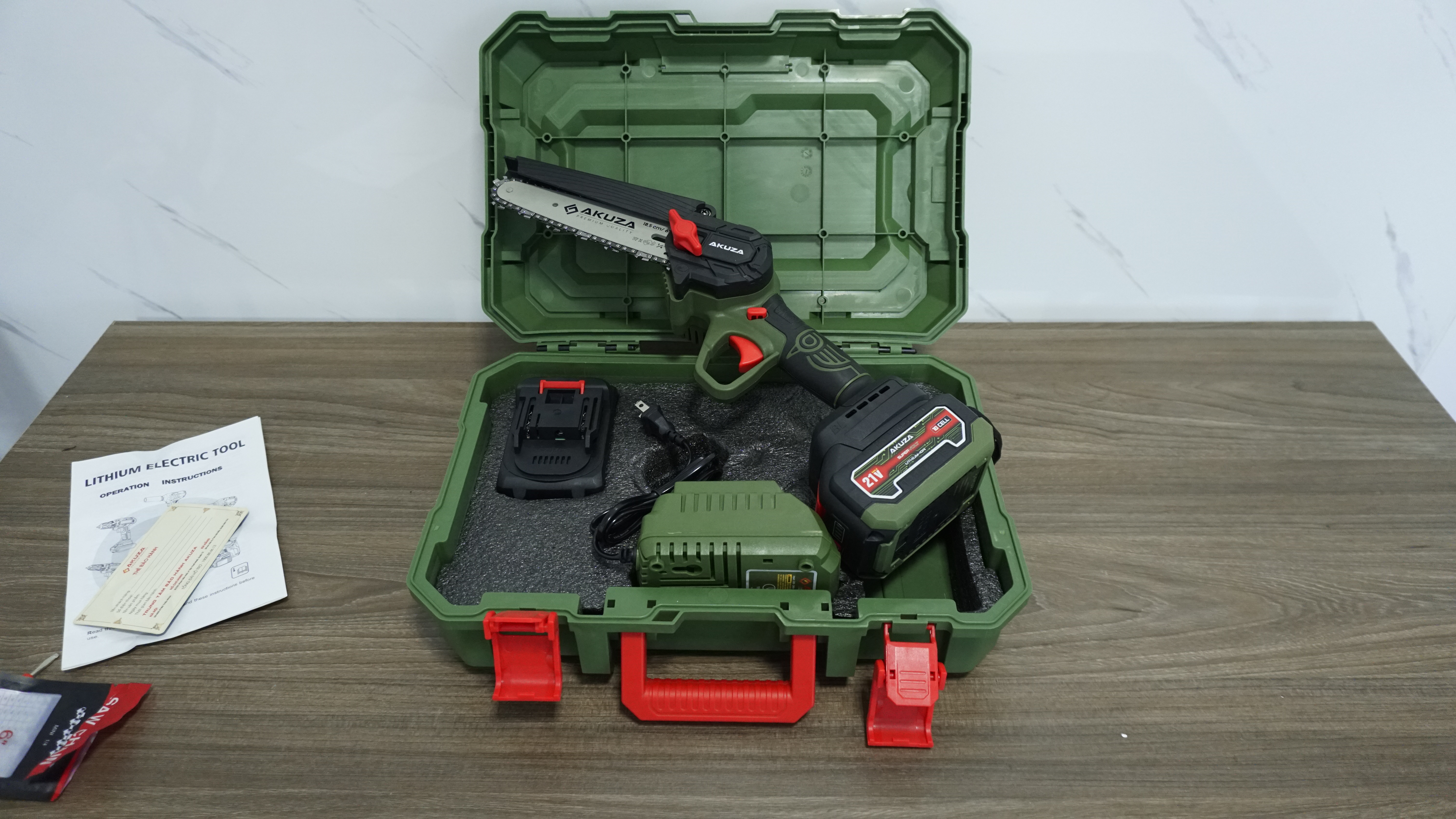 Máy cưa xích pin CX06-PN.PRO 2 pin 21V pin 10Cell,hàng chính hãng nhập khẩu 2024 bảo hành 12 tháng