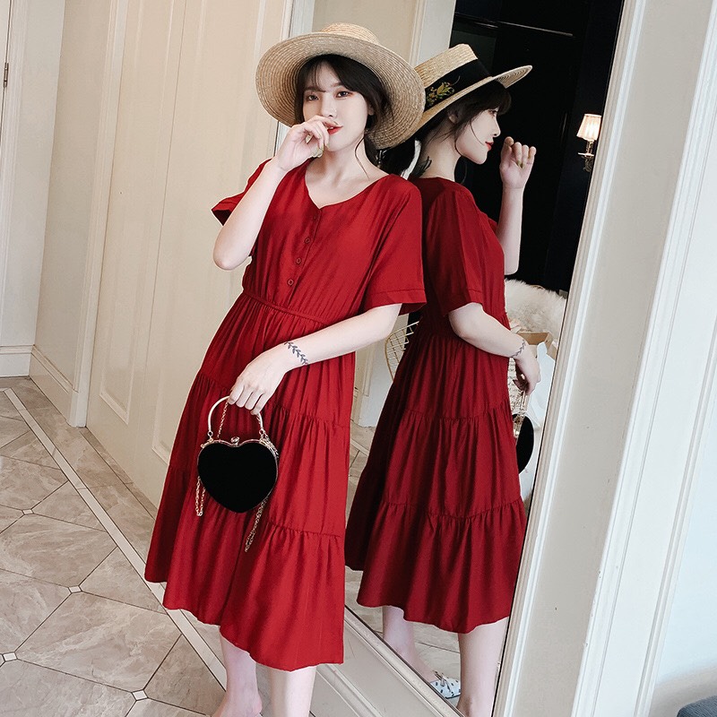 Váy bầu đen nhiều tầng cổ tim