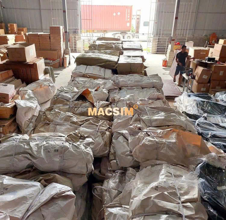 Thảm lót cốp ô tô Mercedes S Class S400L/S320L (2014-2020) MACSIM màu đen (D0021) – TPV cao cấp, chuẩn form, dễ vệ sinh (mã 05)