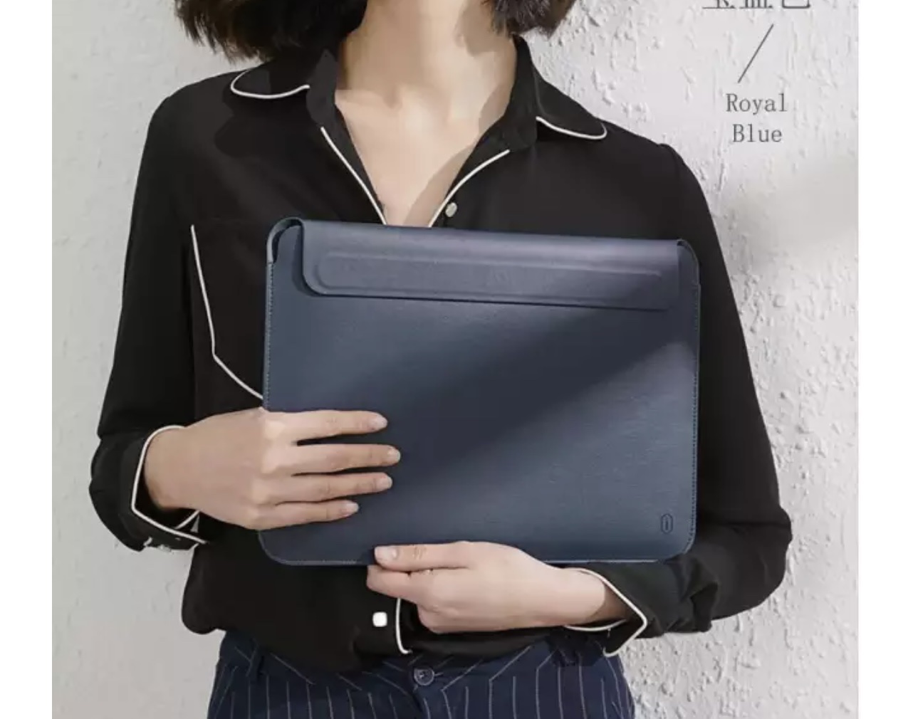 Bao Da Skin Pro Slim Stand Sleeve Dành Cho Macbook Chất Liệu Da PU Mịn, Cũng Là Một Tấm Lót Chuột - Hàng Chính Hãng