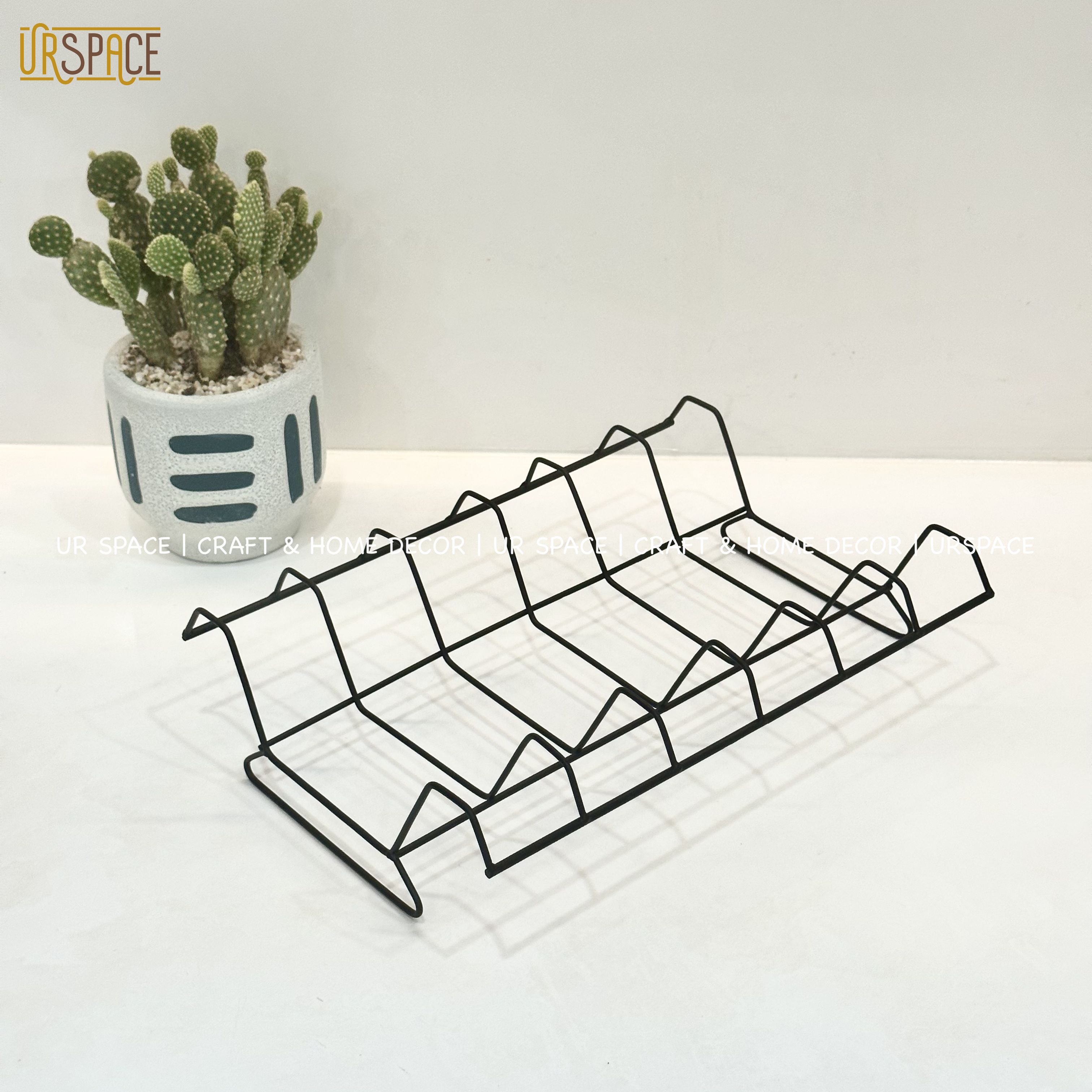 Giá kệ chén dĩa bằng sắt URSPACE tiện dụng dùng cho nhà bếp, decor trang trí / Kitchen Bowl Drain Racks