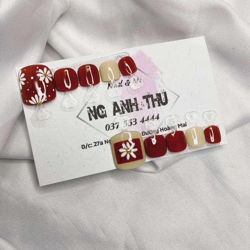 Móng chân thiết kế