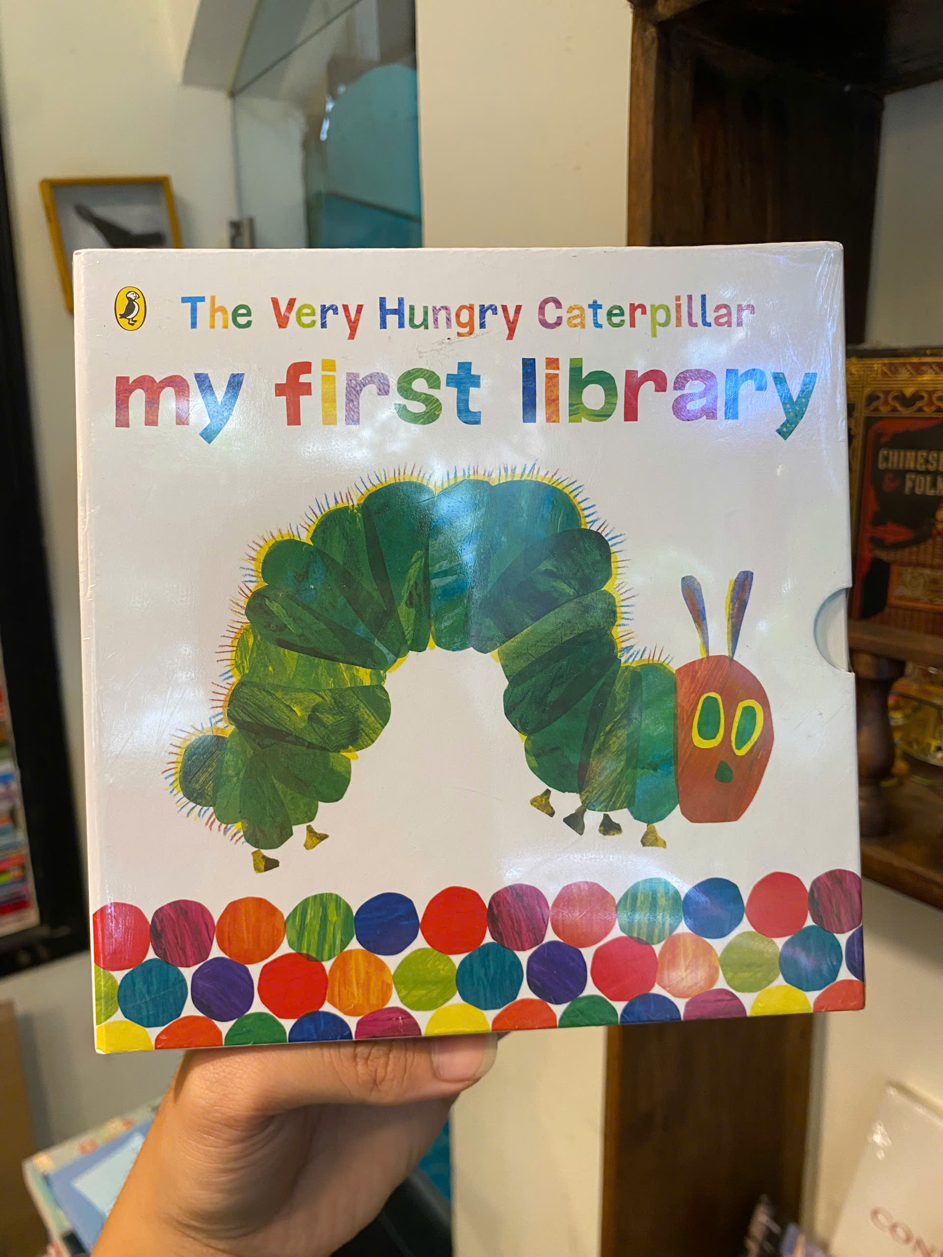 Sách - The Very Hungry Caterpillar My First Library by Eric Carle - Ngoại văn Thiếu nhi Nhập khẩu