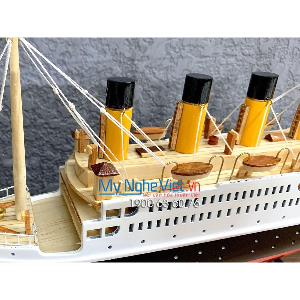 Mô Hình Tàu thuyền- Du thuyền Titanic thân 40cm Mỹ Nghệ Việt MNV-TB11