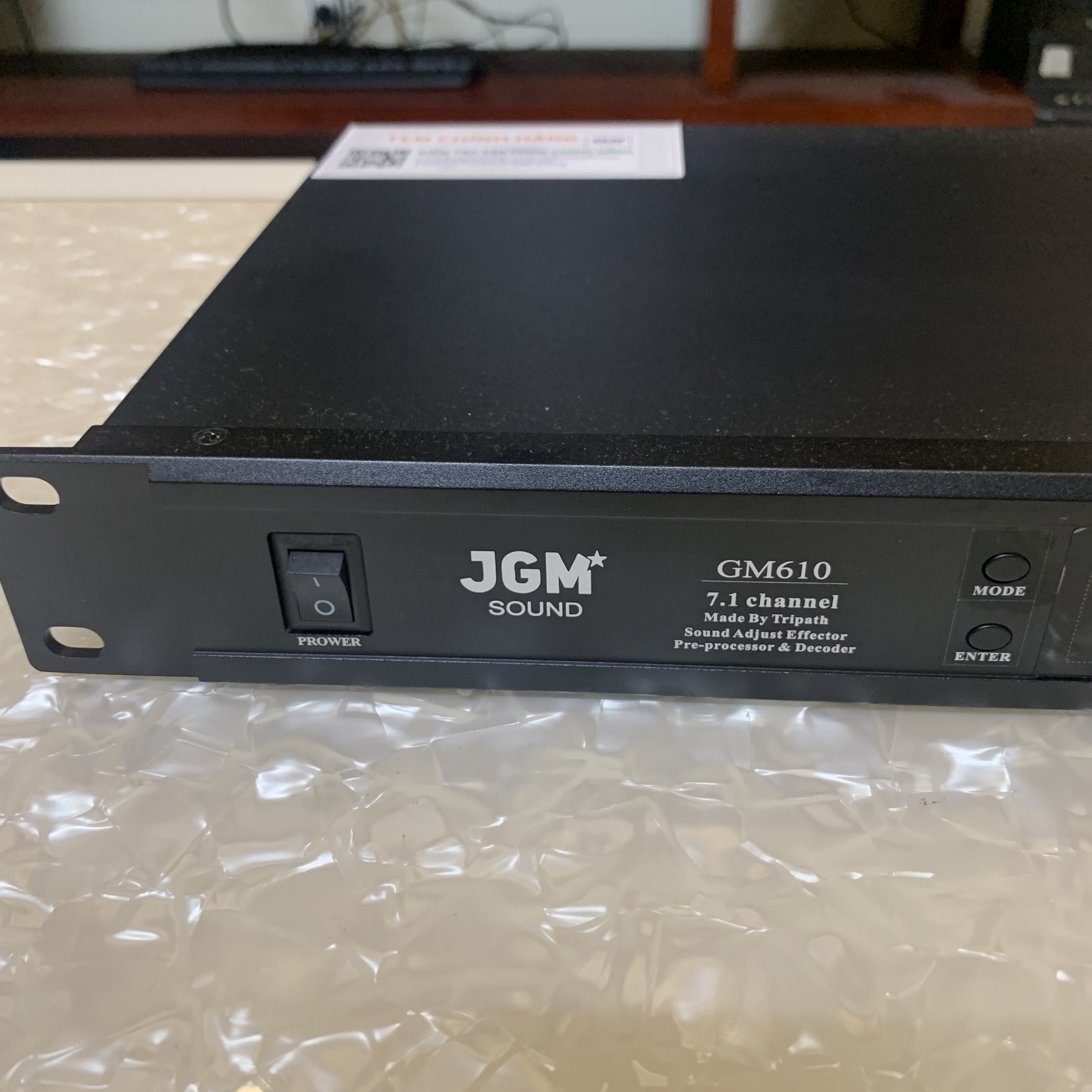 Vang số JGM Sound GM610 - Chip xử lý Mỹ ADSP 21489, có cổng quang học, dể chỉnh, echo hay, reverb sáng, chống hú siêu đẳng - Hàng chính hãng