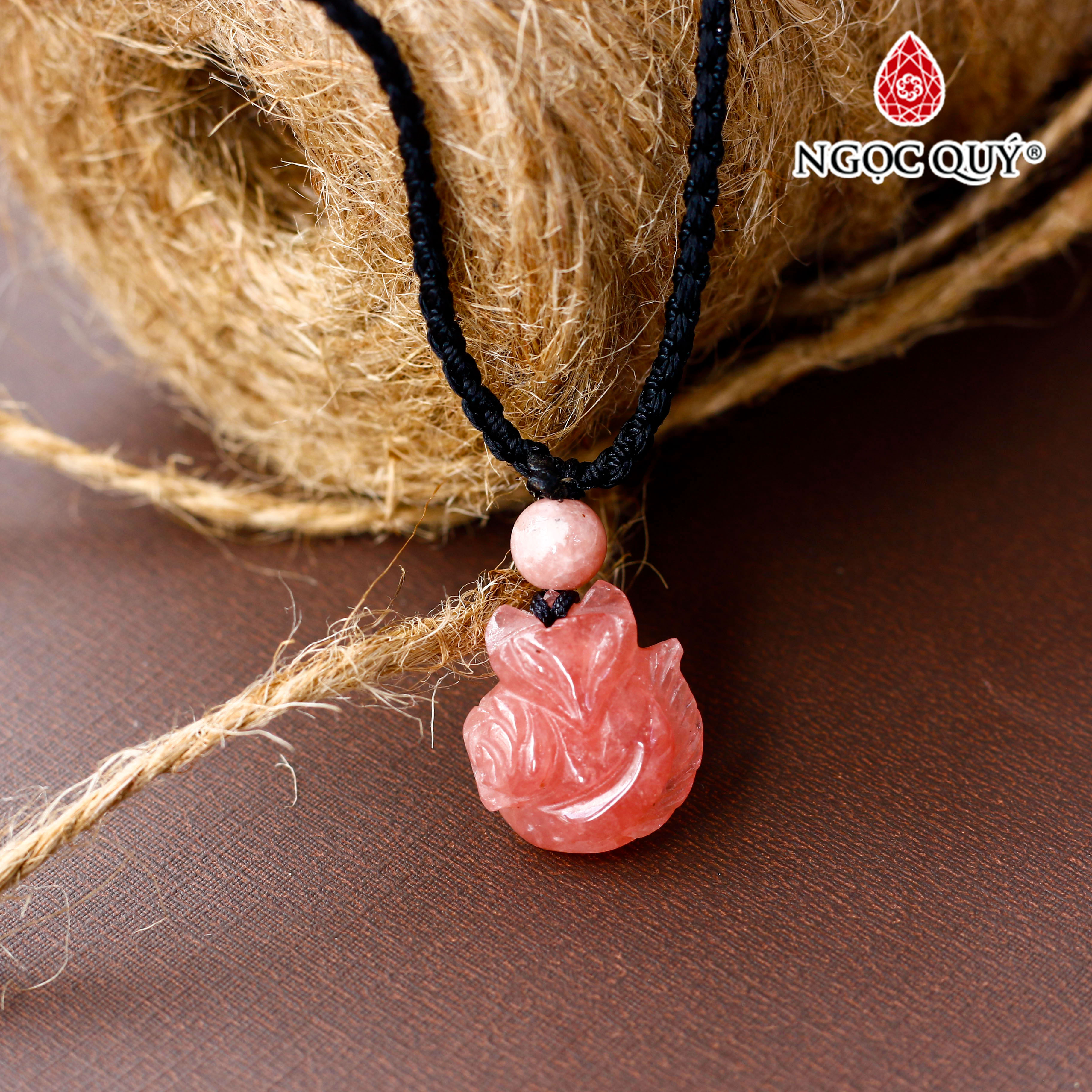 Mặt dây chuyền hồ ly 9 đuôi đá đào hoa Rhodochrosite - Ngọc Quý Gemstones