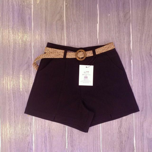 Quần short nữ kèm đai