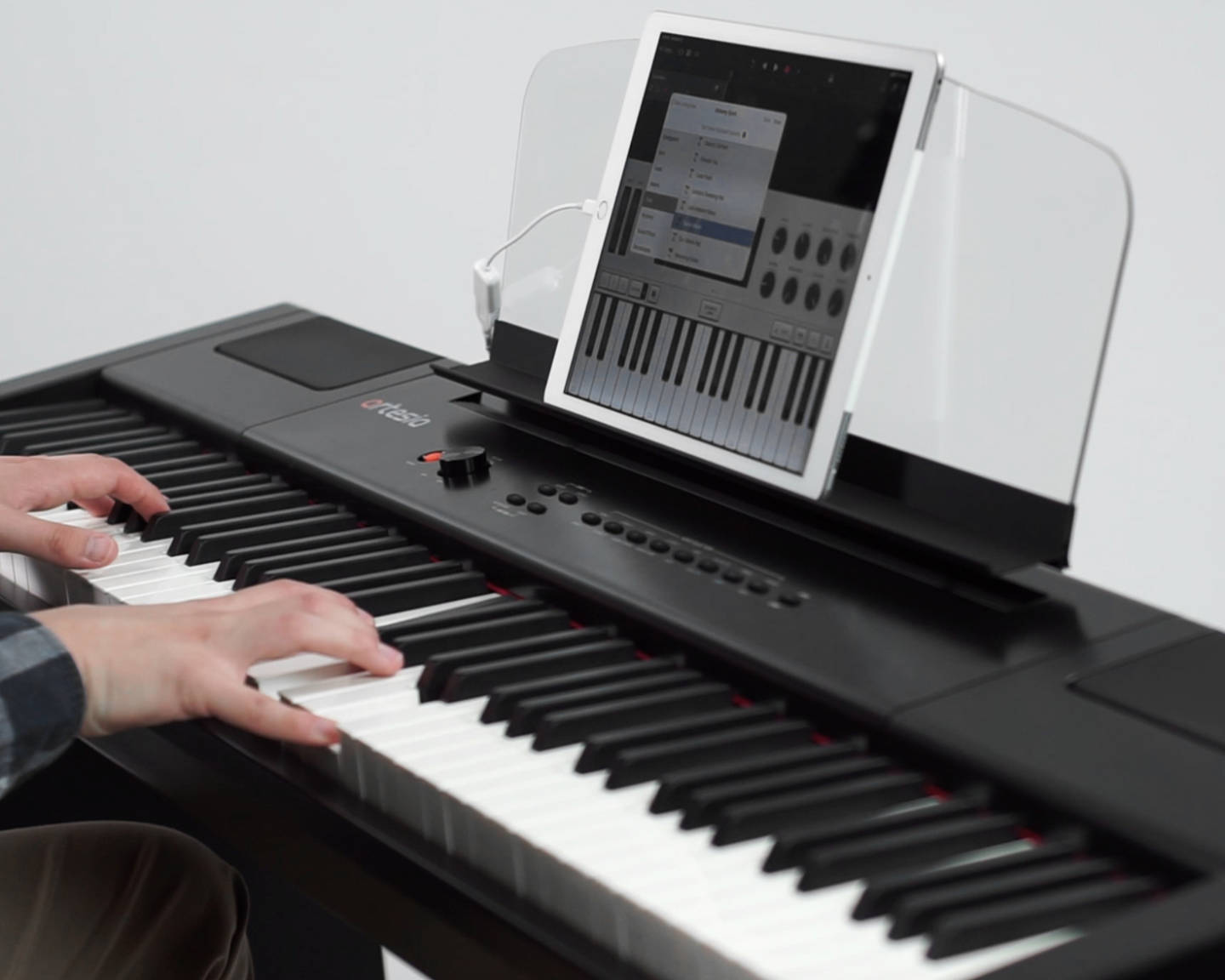 Đàn Piano điện/ Mobile Digital Piano - Artesia PA-88H+ (PA 88H+) - Màu đen - Hàng chính hãng