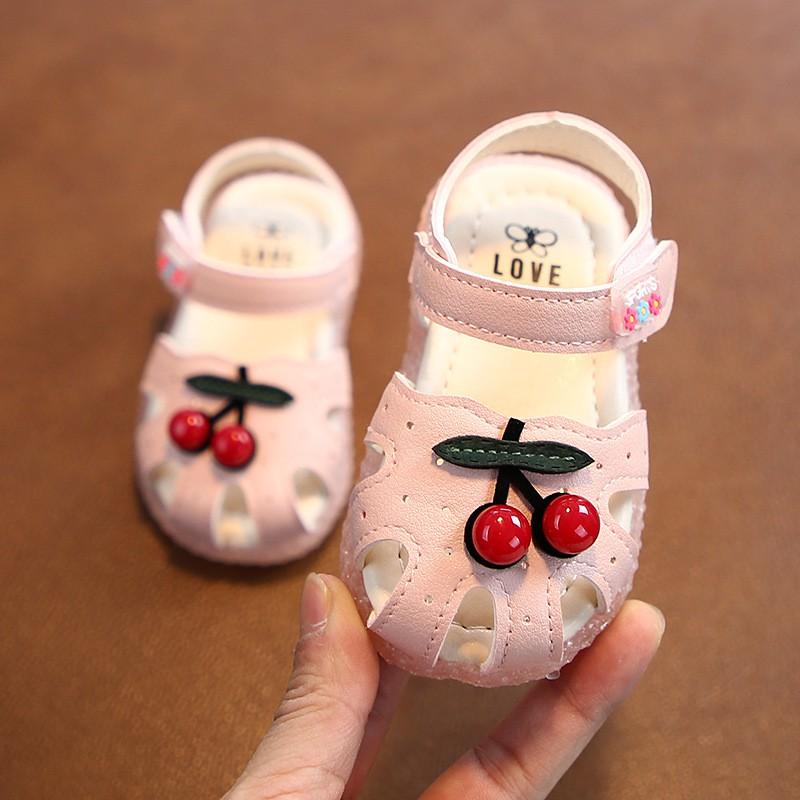 Dép sandal tập đi cho bé gái Cherry Quảng Châu B-5
