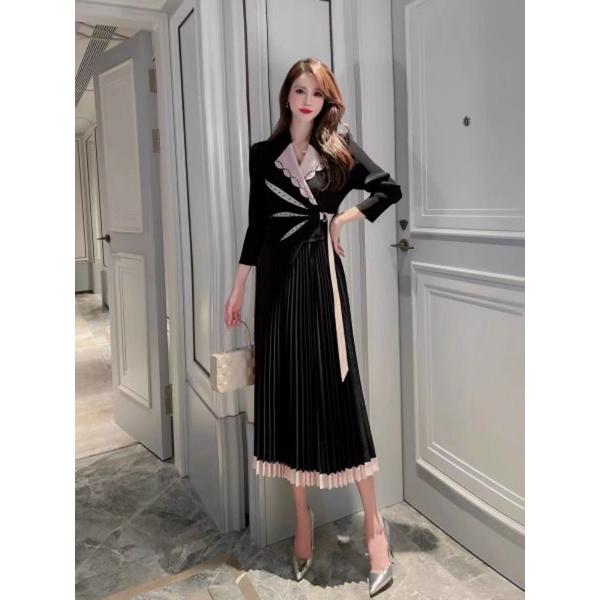 ĐẦM DẬP LI CỔ VEST KẾT HỘT CHÂU