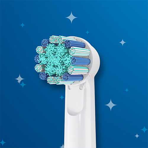 Đầu bàn chải thay thế bàn chải điện trẻ em Oral-B dành cho Disney Cars Extra Soft EB10s - Hàng chính hãng