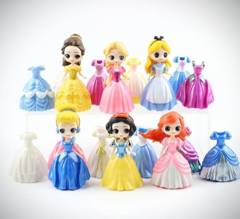 Đồ chơi búp bê thay váy: Set 1 búp bê công chúa Disney cổ tích kèm 3 váy dạ hội thời trang thay đổi (mẫu ngẫu nhiên)