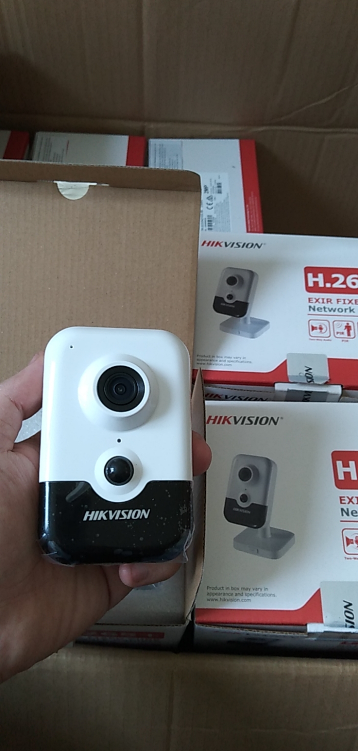 Camera quan sát IP wifi Hikvison Cube DS-2CD2421G0-IW H265+,hàng chính hãng