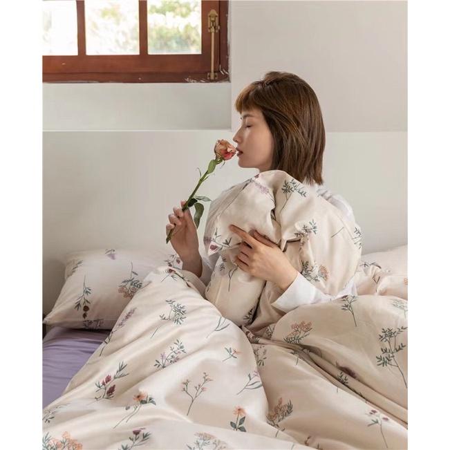 Set Chăn Ga Gối Cotton Living 100%cotton Hàng Nhập Khẩu Cao Cấp 4 Món Hoa Nhí Trắng Vintage