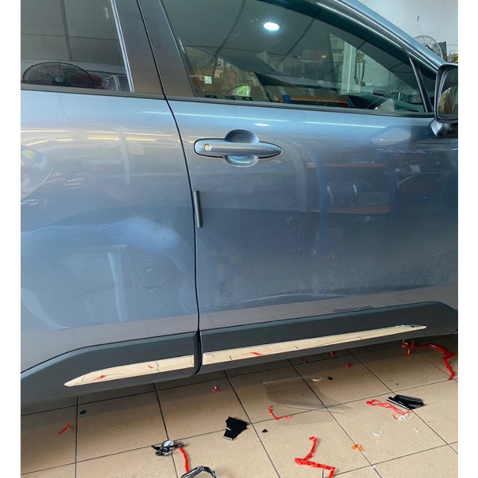Nẹp sườn, ốp hông sườn xe Toyota Corolla Cross 2020- 2023 - Bản to siêu đẹp, vừa theo xe