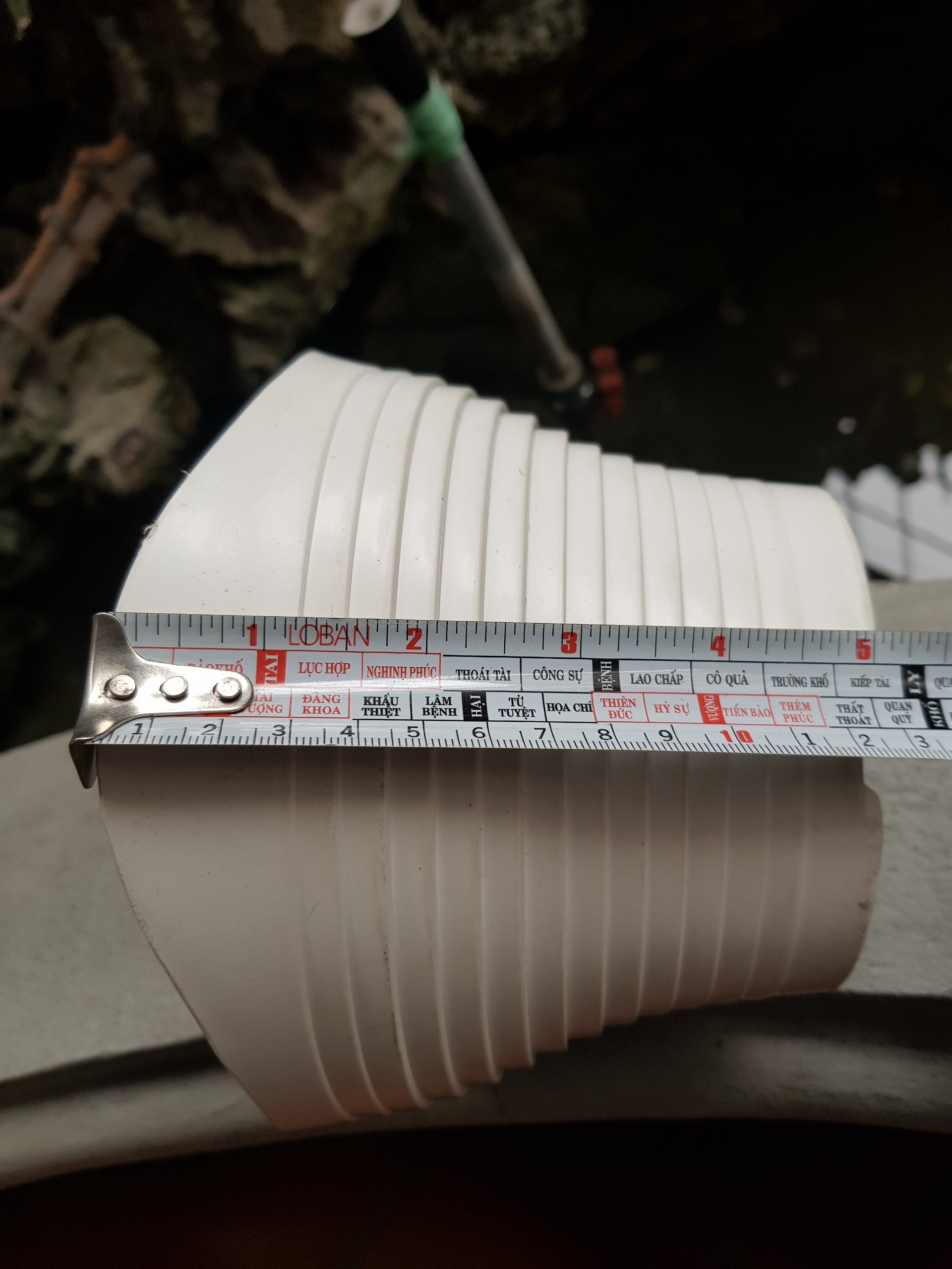5 Chậu Sóng Trồng Hoa Bằng Nhựa Có Móc Treo Đường Kính Miệng 18cm