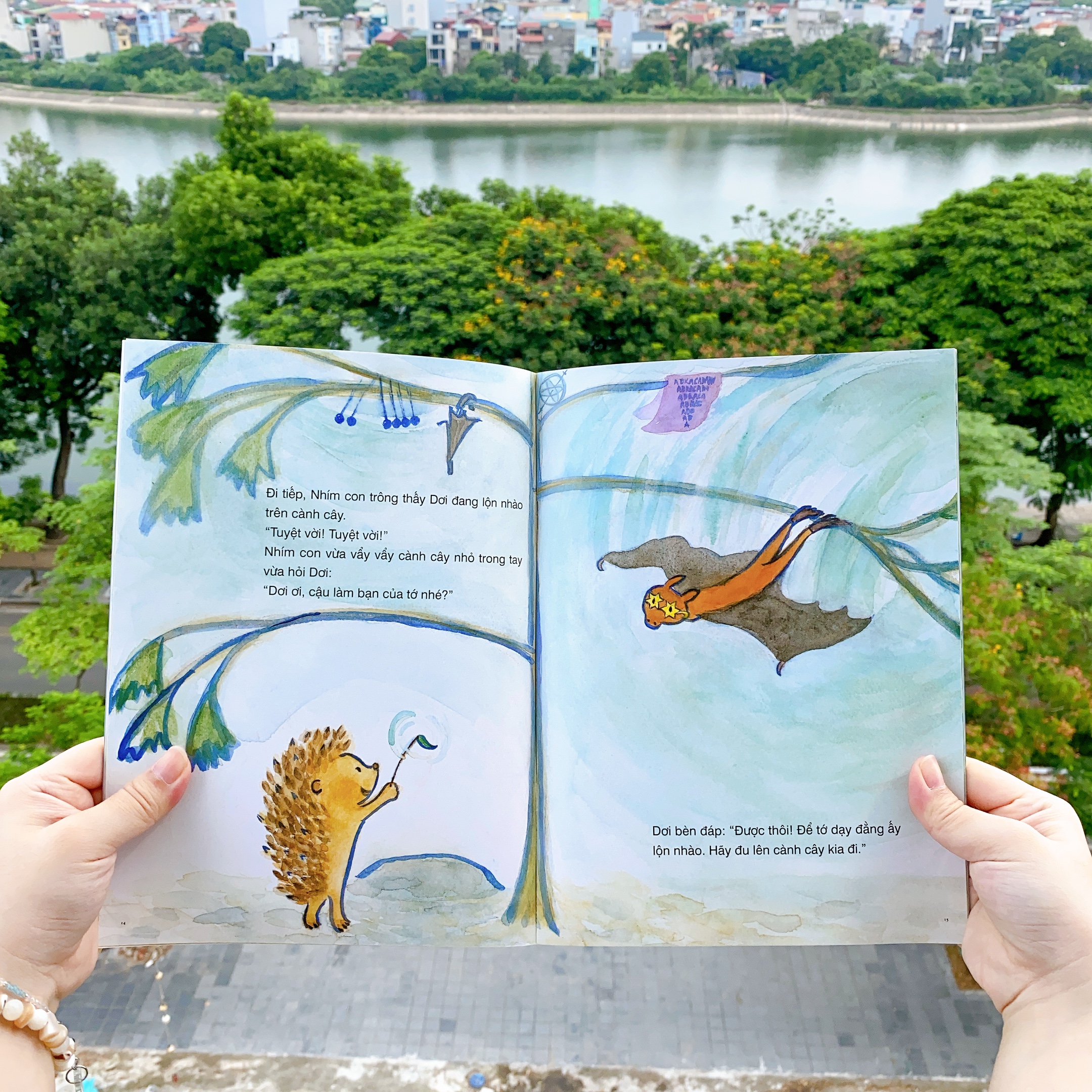 Sách cho bé từ 3 tuổi - Phát triển tư duy Chuyện của nhím con (Truyện tranh Ehon Nhật Bản)