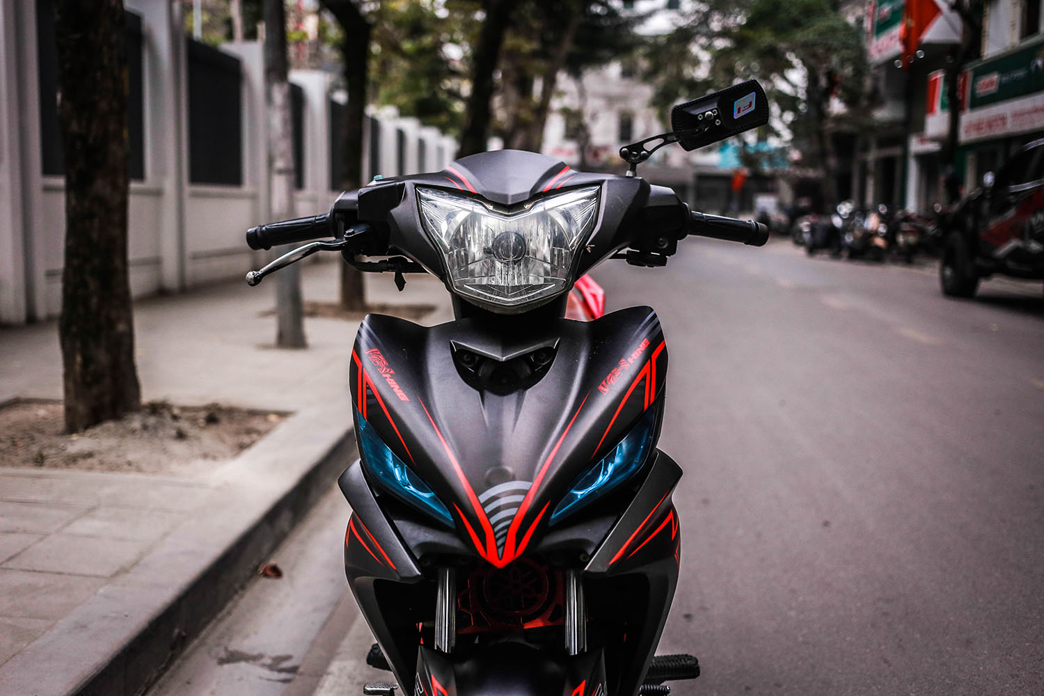 Tem trùm Exciter 135 Red Lighting
