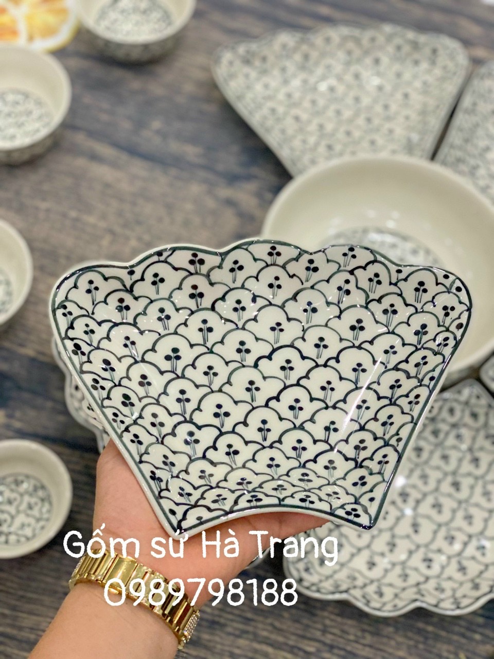 Bộ bát đĩa hoa mặt trời gốm sứ Bát Tràng cao cấp vẽ bèo dâu đen