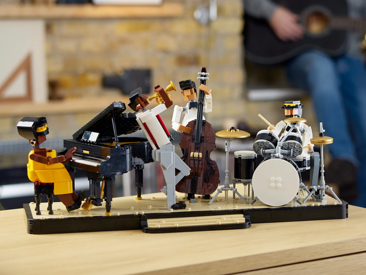 LEGO 21334 - Bộ Tứ Jazz (1606 chi tiết)