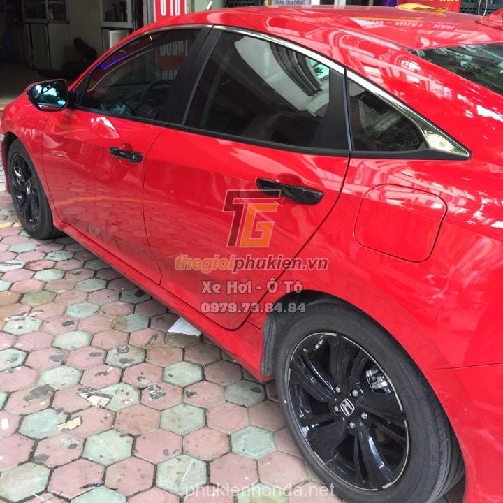 Bộ ốp tay nắm cửa, hõm cửa xe Honda Civic 2016-2020 vân Carbon