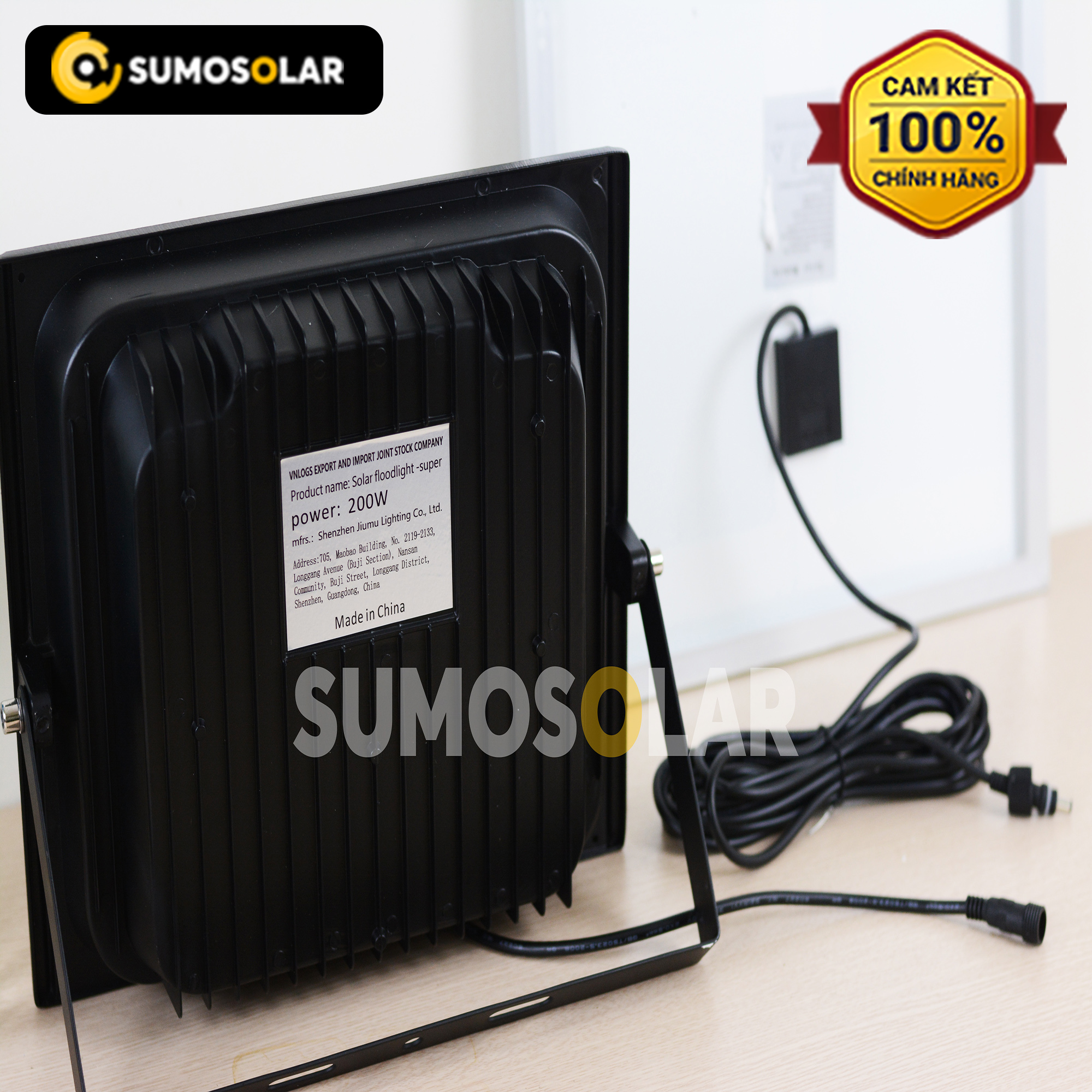 Đèn pha năng lượng mặt trời công suất lớn (200W) JM-JTG25100 – TN08