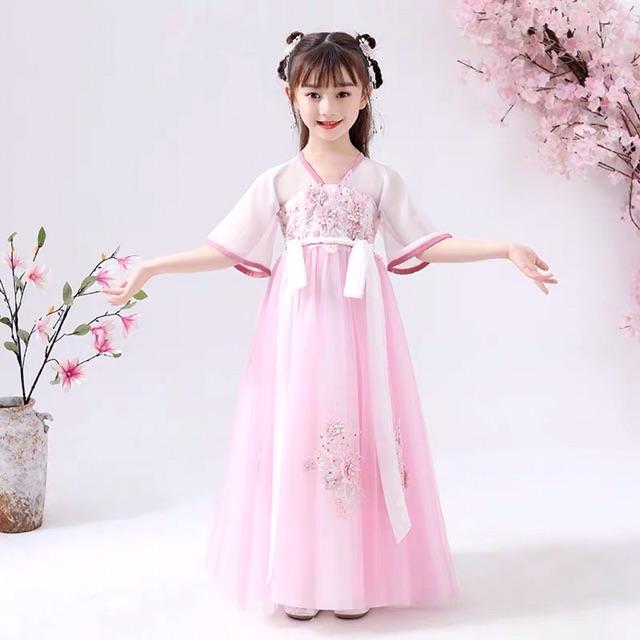 Quần áo cổ trang chụp ảnh cho bé gái